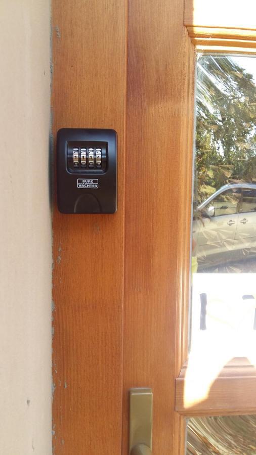 Varalja Apartman タタ エクステリア 写真